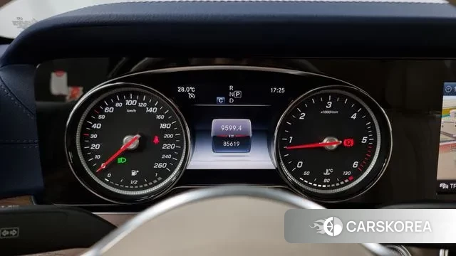 Mercedes-Benz E-Class W213 id 2990928 из Кореи 18