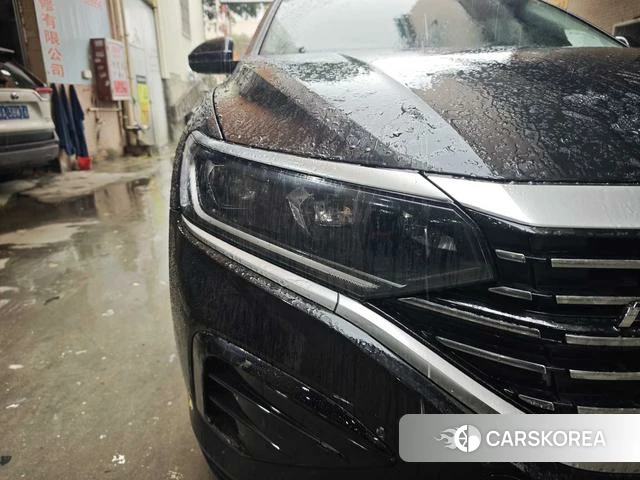Volkswagen Passat id 4279309 из Китая 15