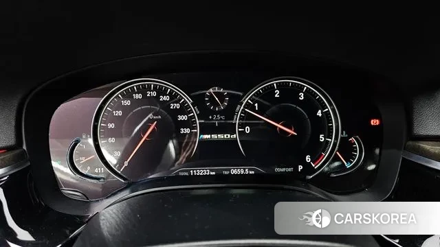 BMW 5 Series (G30) id 3627315 из Кореи 18