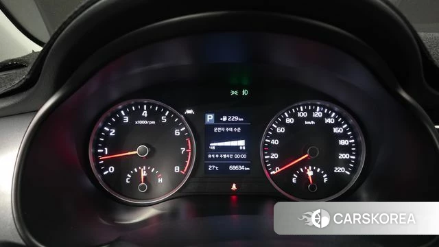 Kia Stonic id 4900035 из Кореи 18