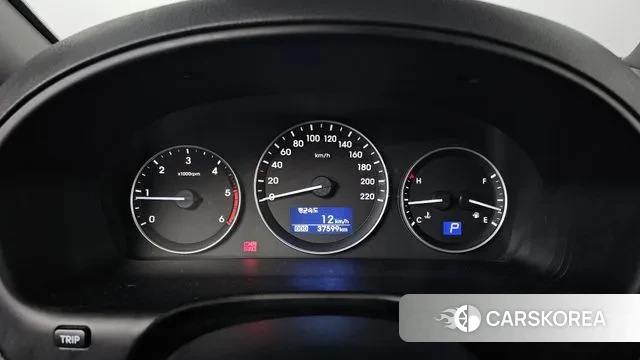 Hyundai The New Grand Starex id 3646183 из Кореи 18