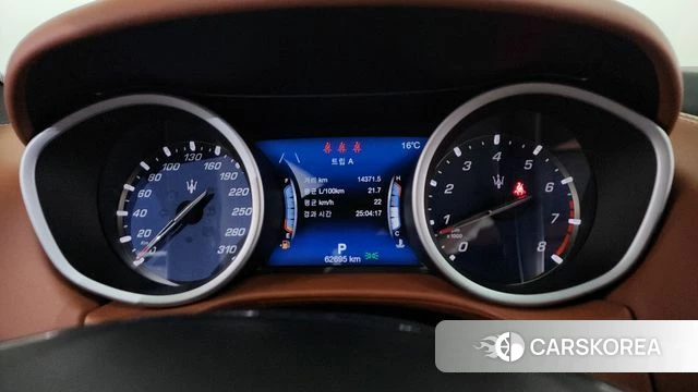 Maserati Ghibli id 4203882 из Кореи 35