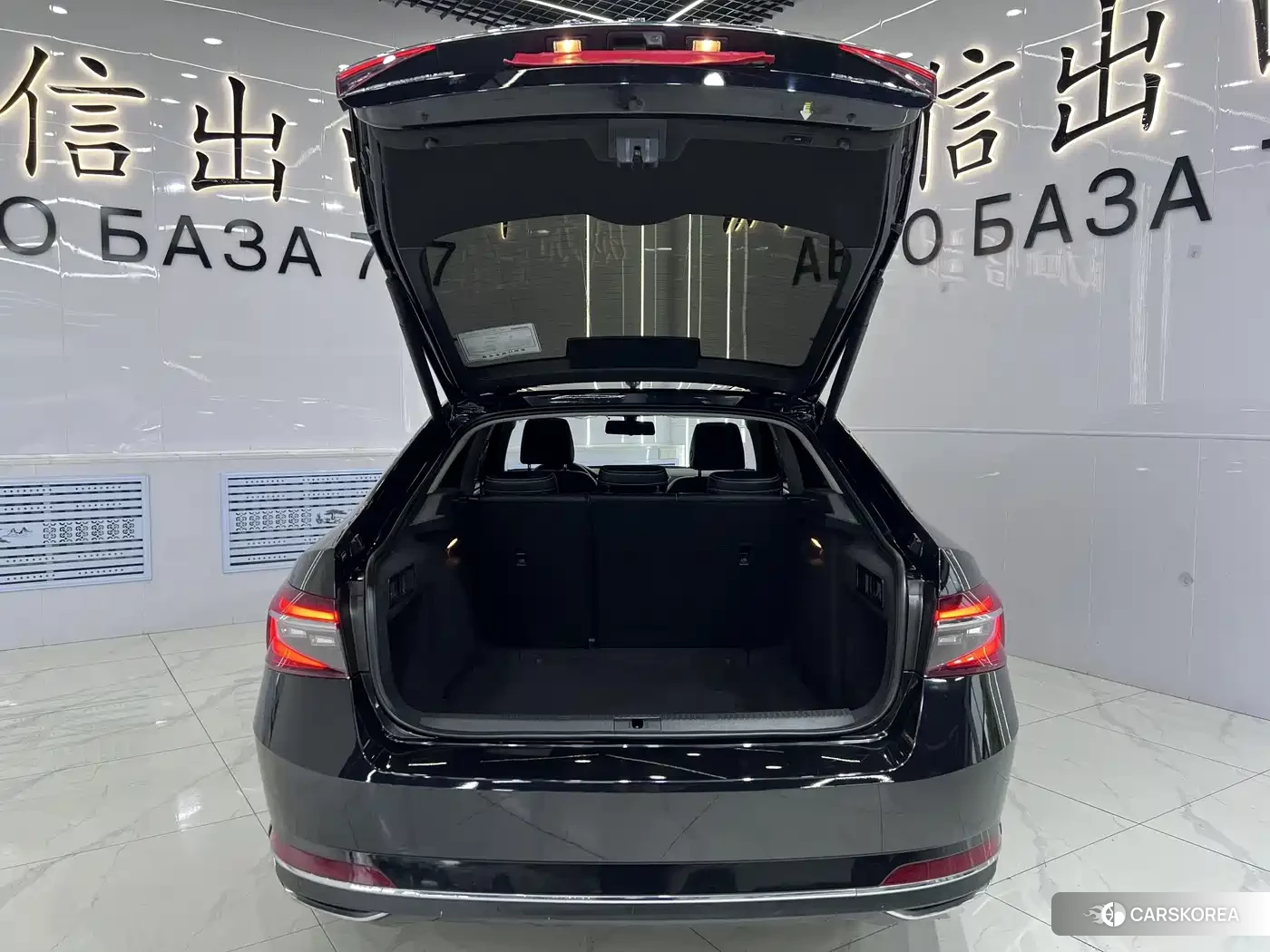 Skoda Superb id 4649290 из Китая 20