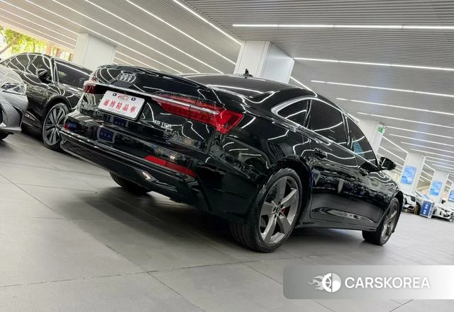 Audi A6L id 4277130 из Китая 8
