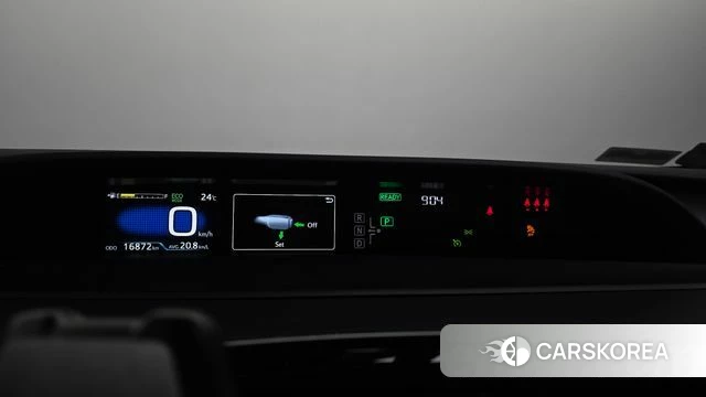 Toyota Prius 4th Generation id 4562982 из Кореи 18