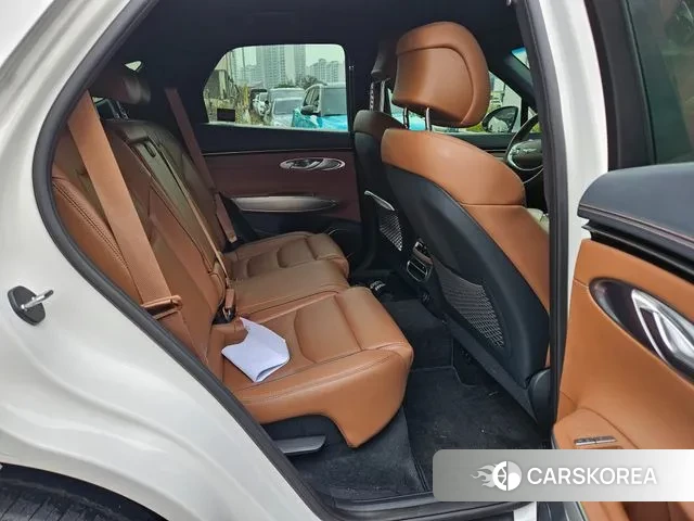 Genesis GV70 id 3524625 из Кореи 14