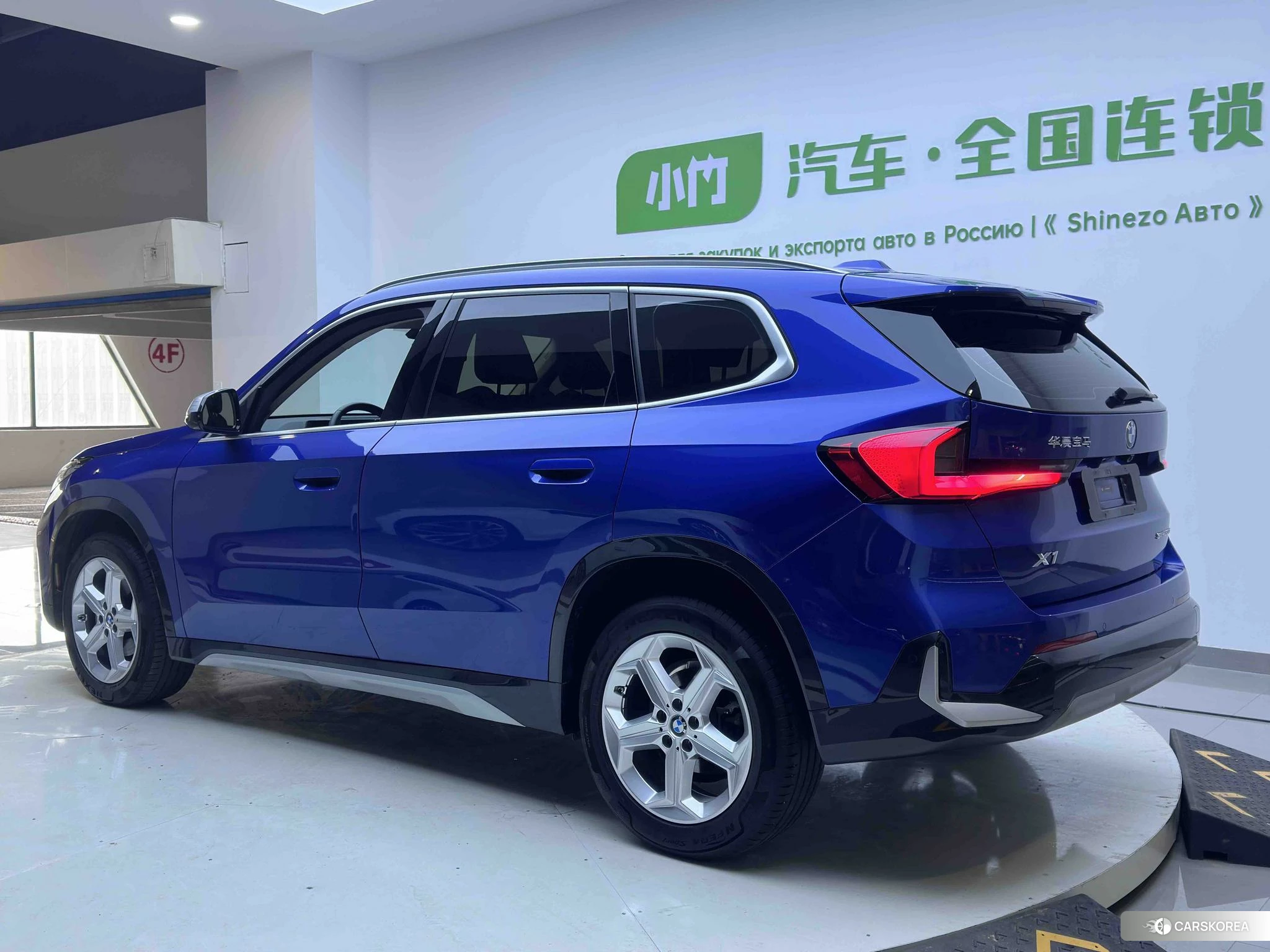 BMW X1 id 4510484 из Китая 17