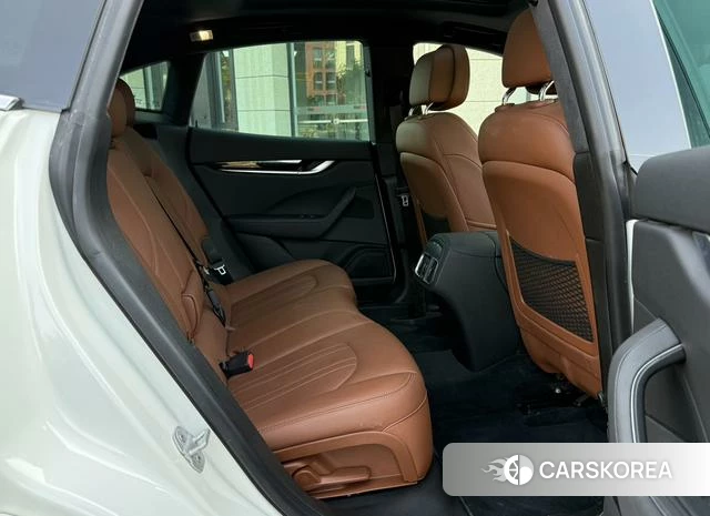 Maserati Levante id 4219681 из Китая 10