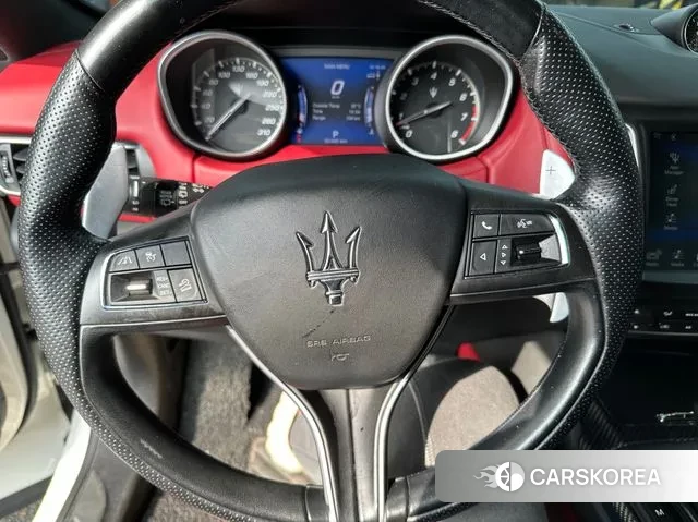 Maserati Levante id 2961841 из Кореи 8