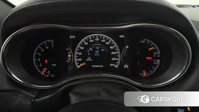 Jeep Grand Cherokee id 4717950 из Кореи 32