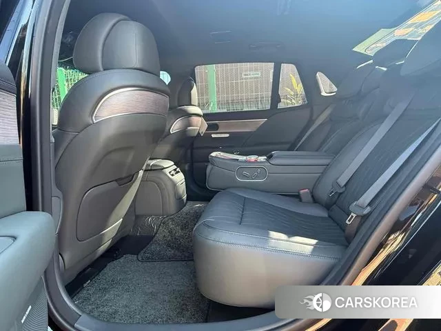 Genesis G90 (RS4) id 3442401 из Кореи 16