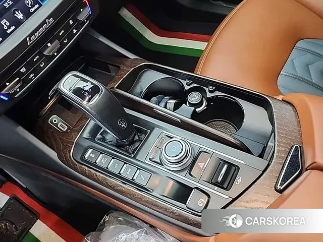 Maserati Levante id 3488847 из Кореи 17