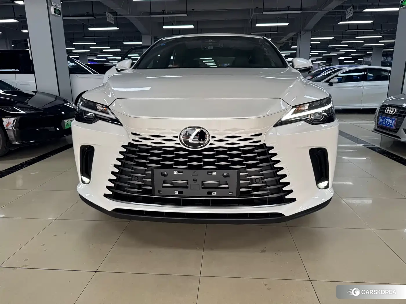 Lexus RX id 4565243 из Китая 8