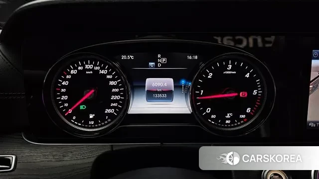 Mercedes-Benz E-Class W213 id 3789473 из Кореи 18