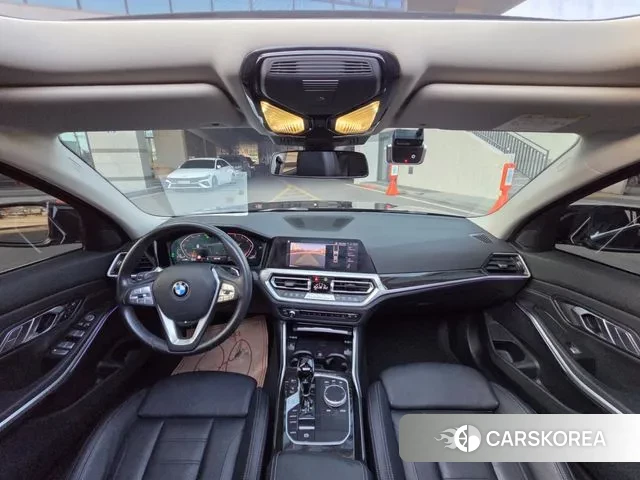 BMW 3 Series (G20) id 3701990 из Кореи 18