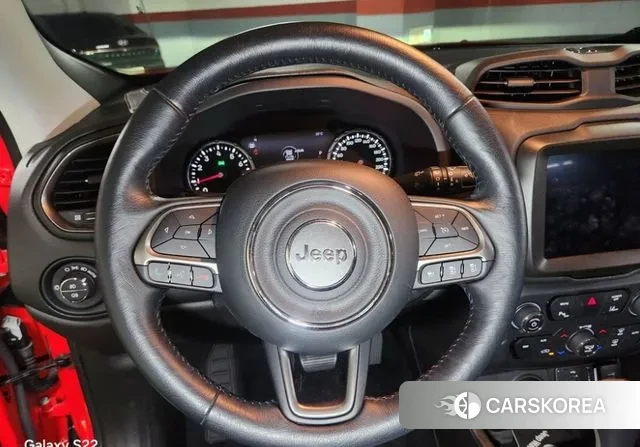 Jeep Renegade id 3054583 из Кореи 8