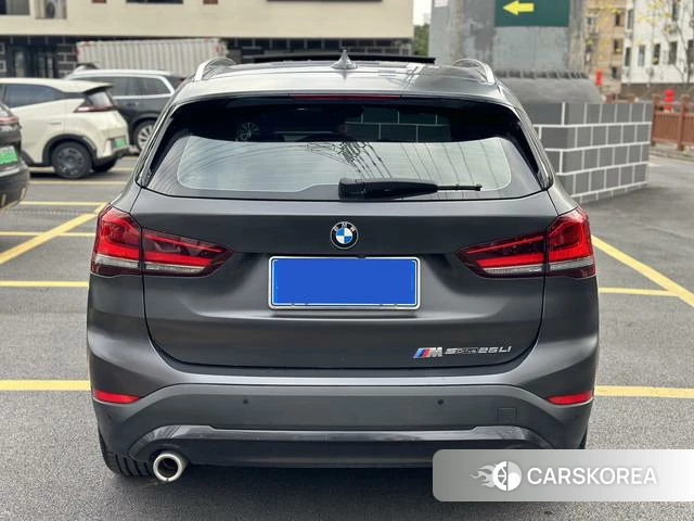 BMW X1 id 4314716 из Китая 10