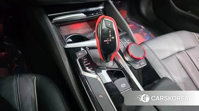 BMW 5 Series (G30) id 3723069 из Кореи 18