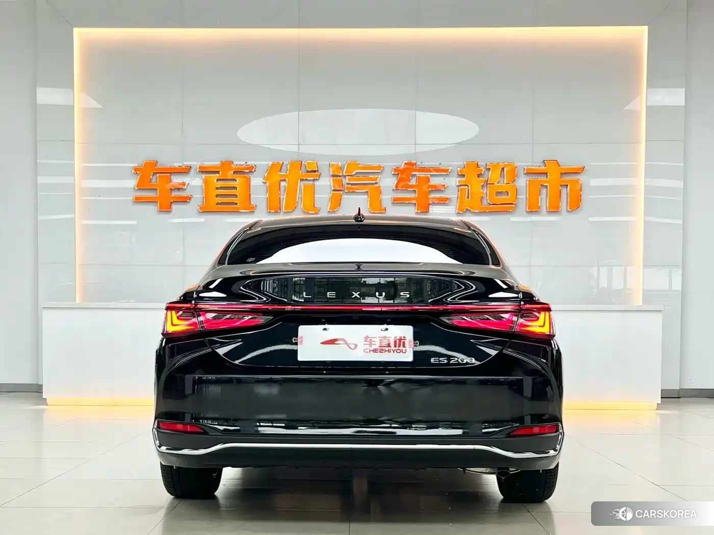 Lexus ES id 4565186 из Китая 26
