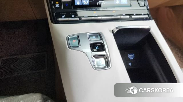 Hyundai The New Grandeur IG id 4187763 из Кореи 35