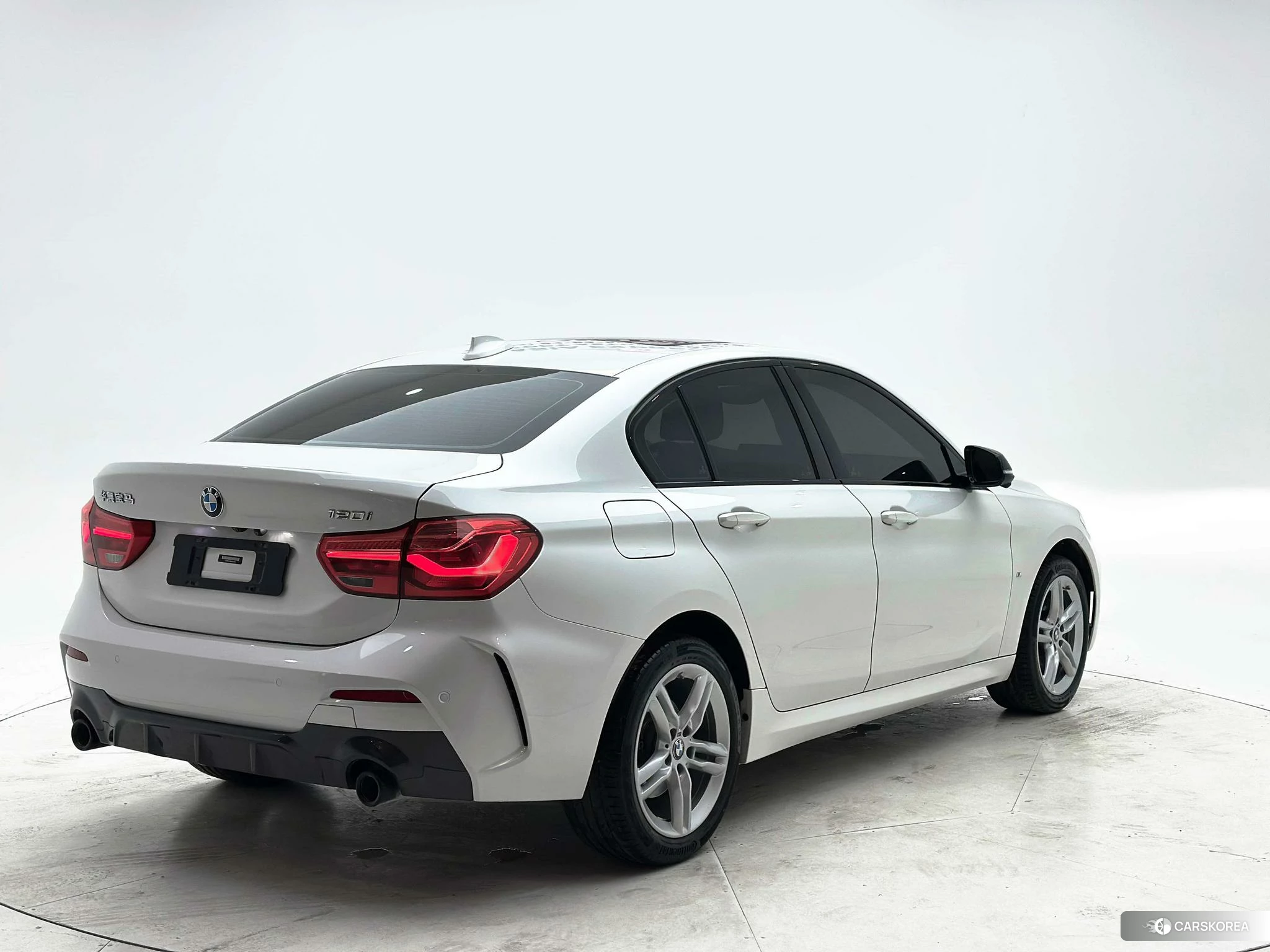 BMW 1 series id 4455042 из Китая 22