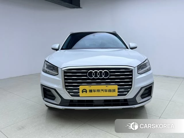Audi Q2L id 3869616 из Китая 18