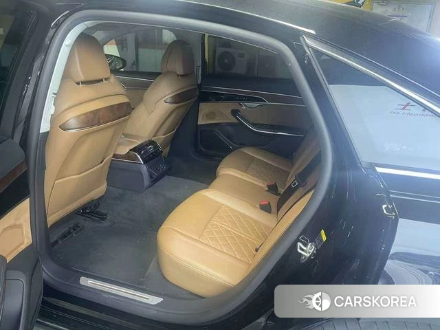 Audi A8 id 4291555 из Китая 12