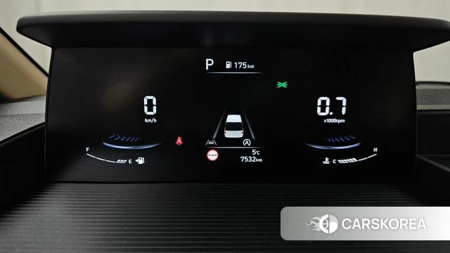 Hyundai Staria id 4480713 из Кореи 28