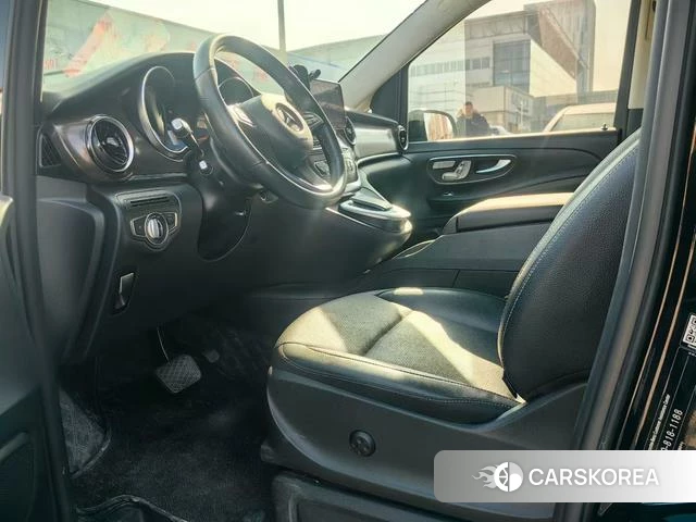 Mercedes-Benz V-class id 4271639 из Китая 8