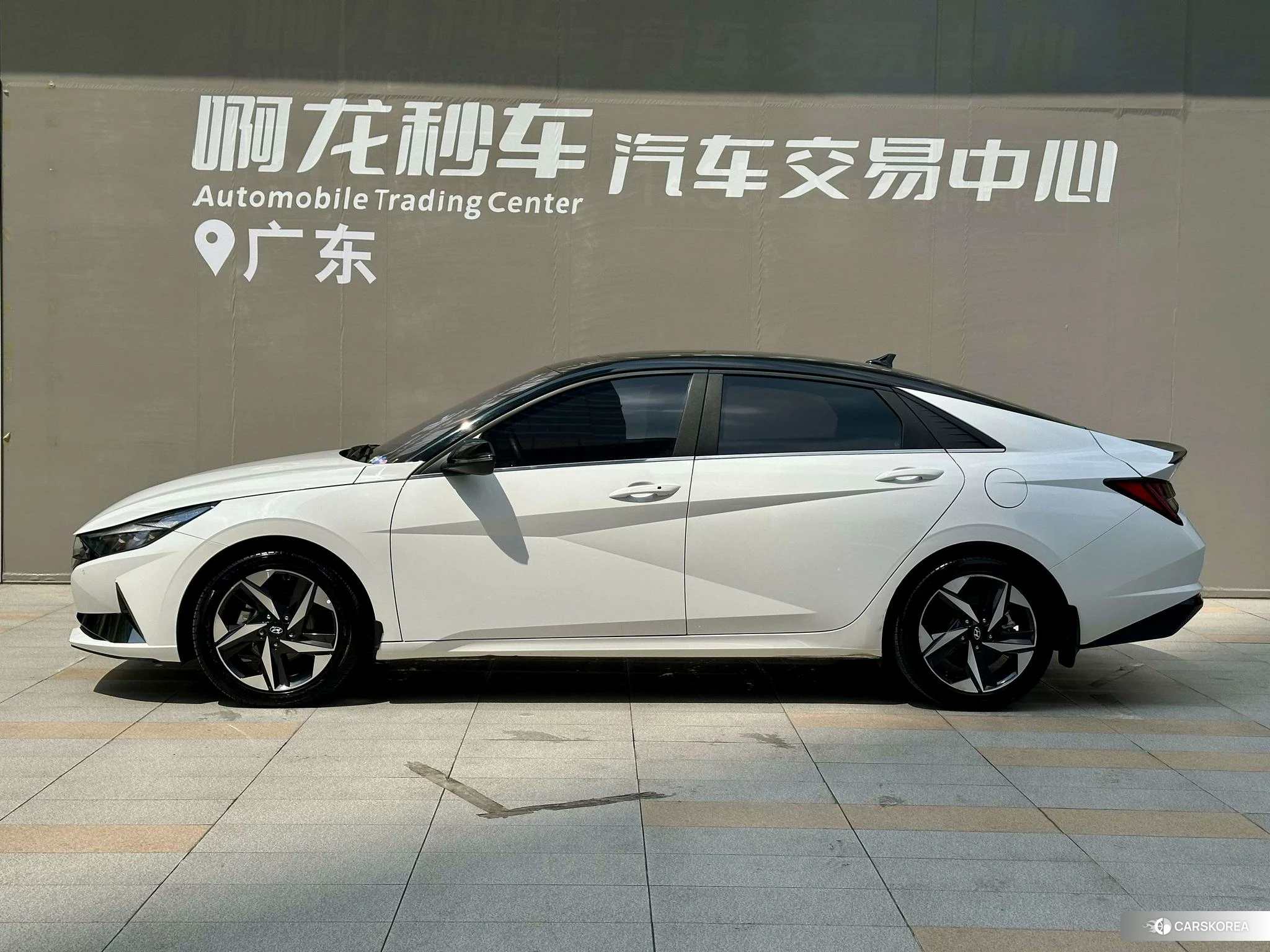 Hyundai Elantra id 4421023 из Китая 19