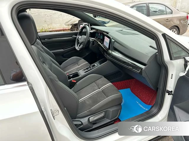 Volkswagen Golf id 4334758 из Китая 32