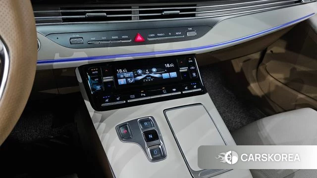 Hyundai The New Grandeur IG Hybrid id 4900188 из Кореи 31