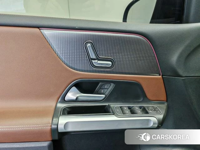 Mercedes-Benz GLB id 4272255 из Китая 19