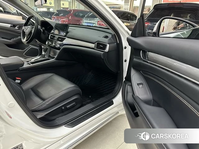 Honda Yingshipai id 4257039 из Китая 8