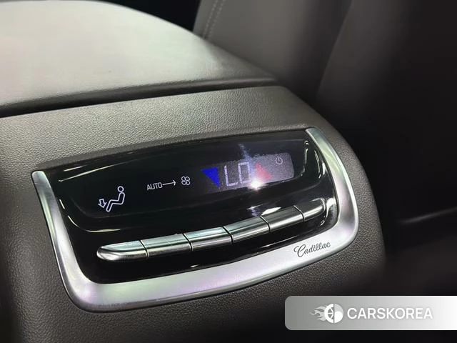 Cadillac XT6 id 4212372 из Китая 33