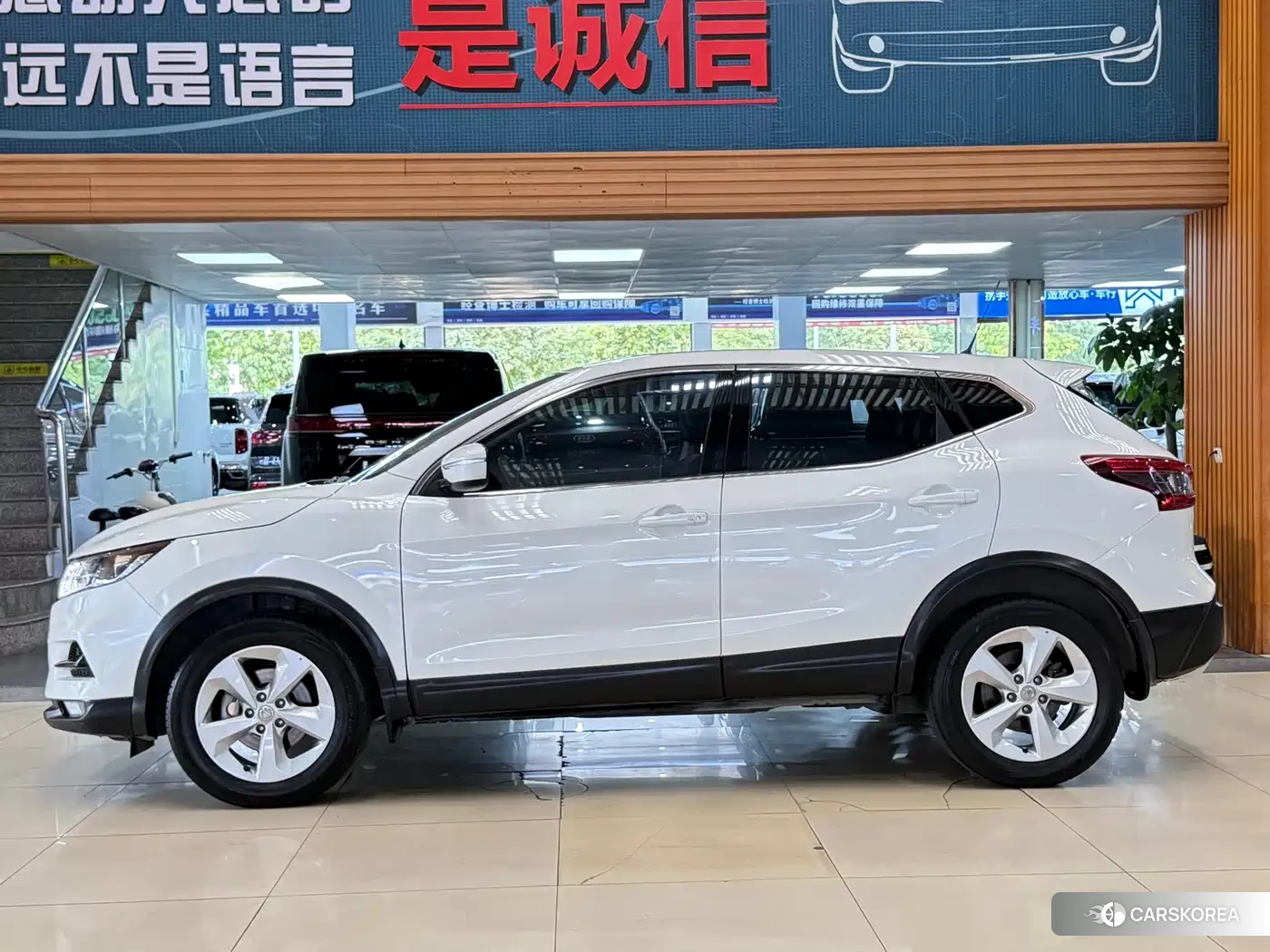 Nissan Qashqai id 4653742 из Китая 19