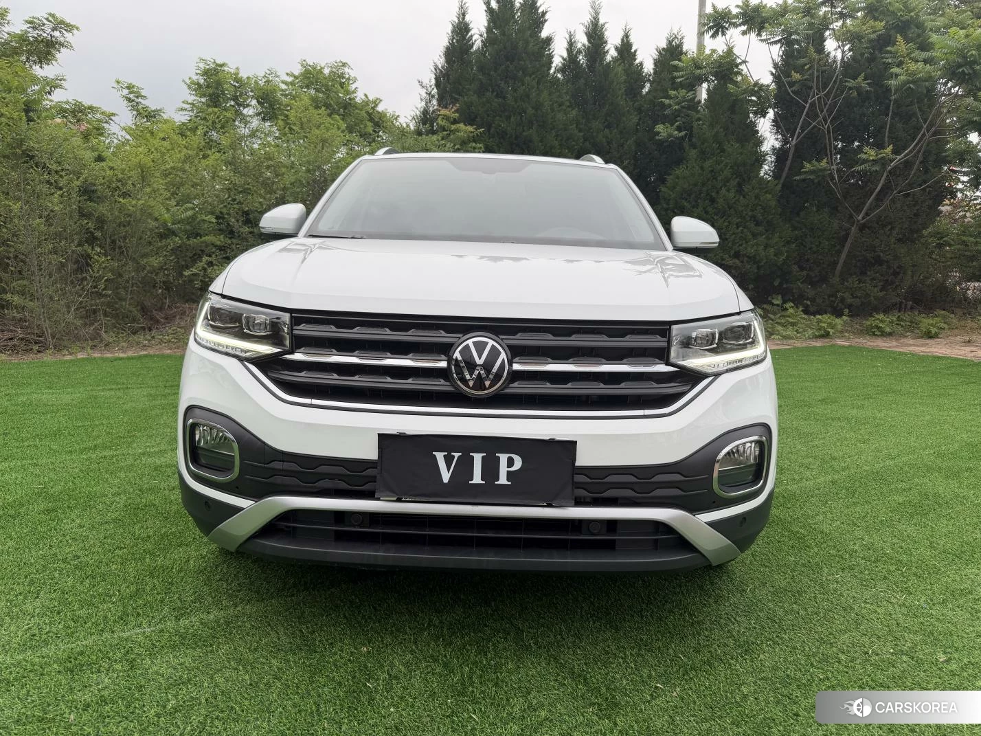 Volkswagen Exploring the shadow id 4405958 из Китая 12
