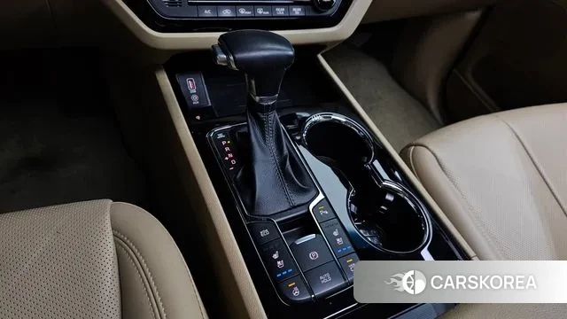 Kia The New Carnival id 3728660 из Кореи 18