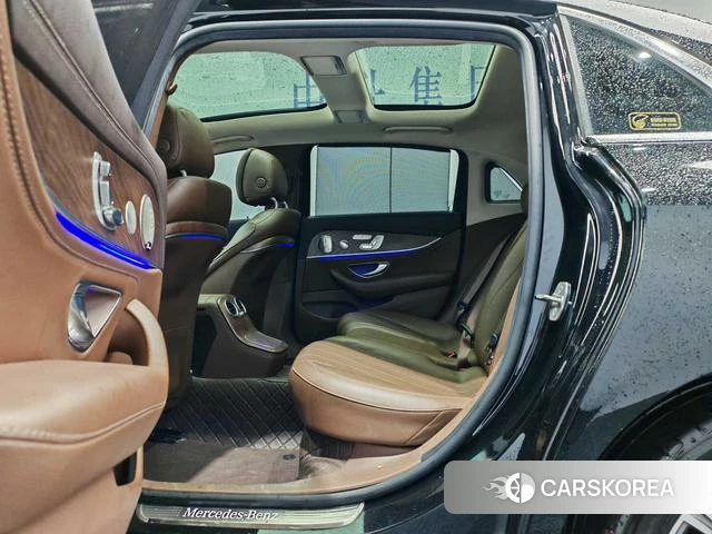 Mercedes-Benz E-class id 4307265 из Китая 19