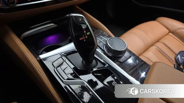 BMW 5 Series (G30) id 3555476 из Кореи 18