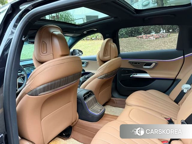 Mercedes-Benz E-class id 4256566 из Китая 8
