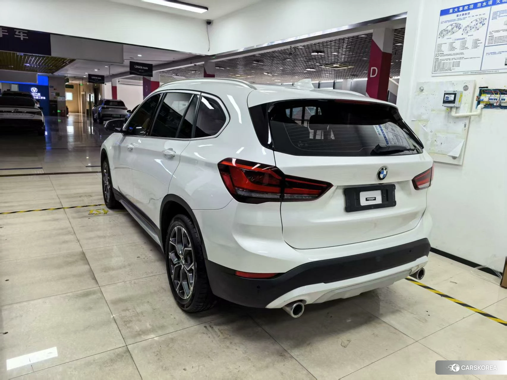 BMW X1 id 4452927 из Китая 13