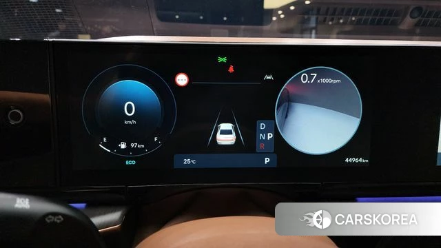 Hyundai Grandeur (GN7) id 3922333 из Кореи 18