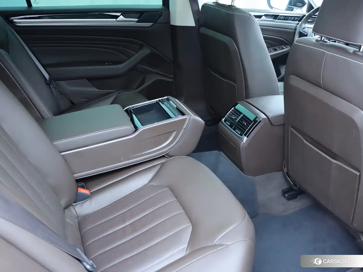 Volkswagen Phideon id 4559660 из Китая 21
