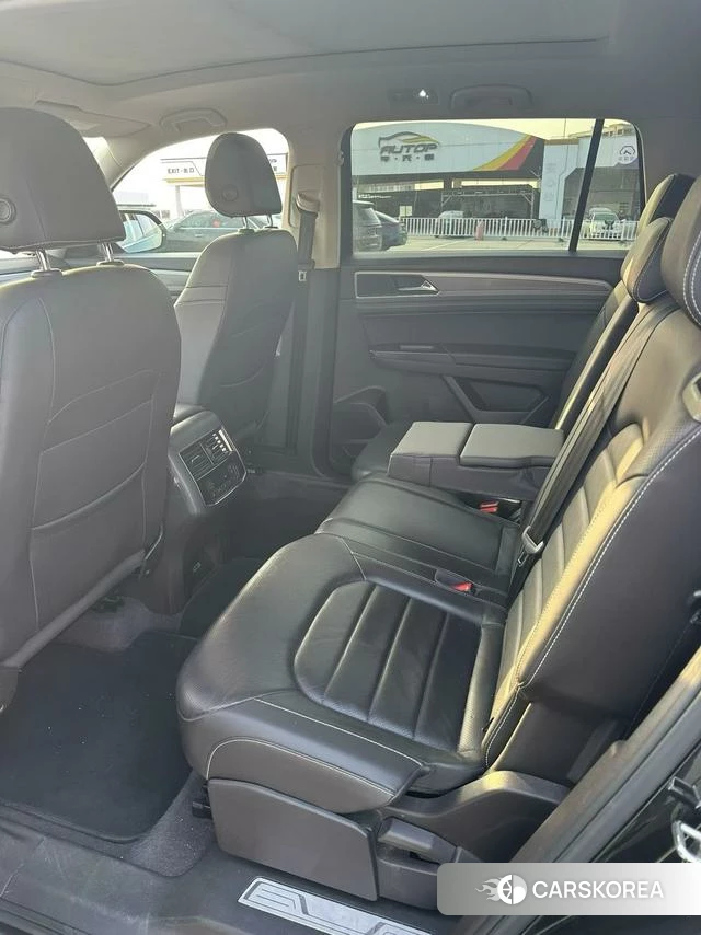 Volkswagen Tourang id 4238662 из Китая 8