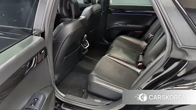 Hyundai Grandeur (GN7) id 3576647 из Кореи 16