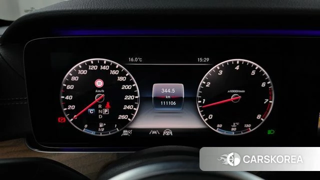 Mercedes-Benz E-Class W213 id 3911357 из Кореи 18