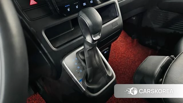 Hyundai Staria id 3964463 из Кореи 18