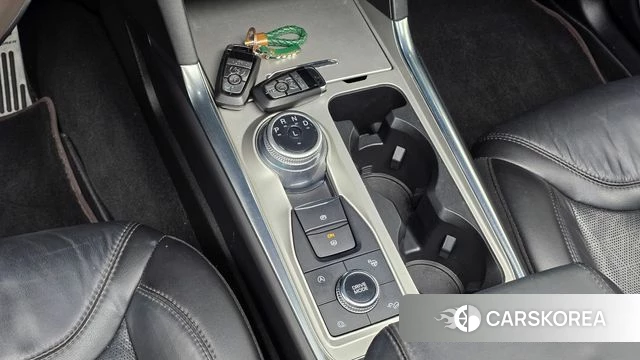 Ford Explorer 6th Generation id 4783866 из Кореи 28