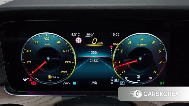 Mercedes-Benz E-Class W213 id 3620497 из Кореи 18